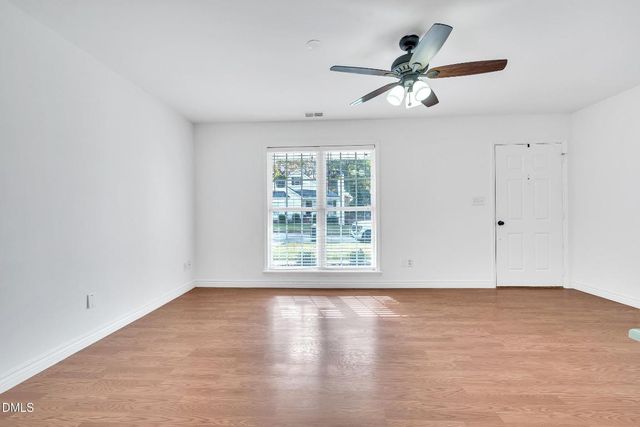 116 Cabrita Court, Holly Springs, NC 27540