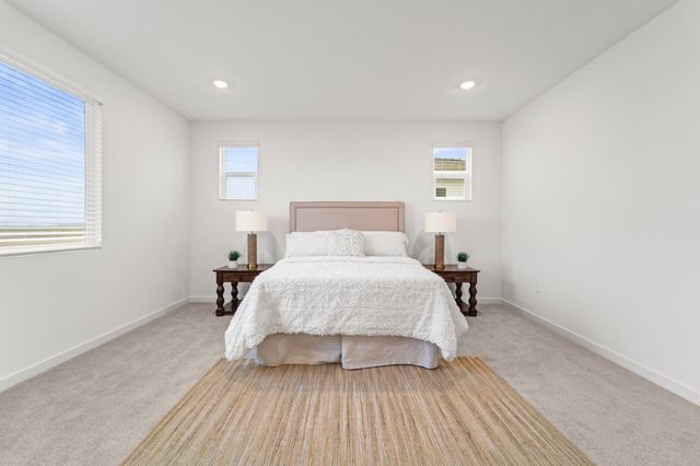 1489 Mcintyre St, Galt, CA 95632