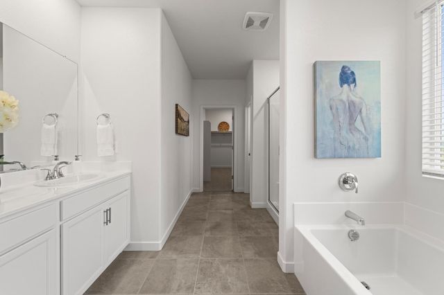 1489 Mcintyre St, Galt, CA 95632