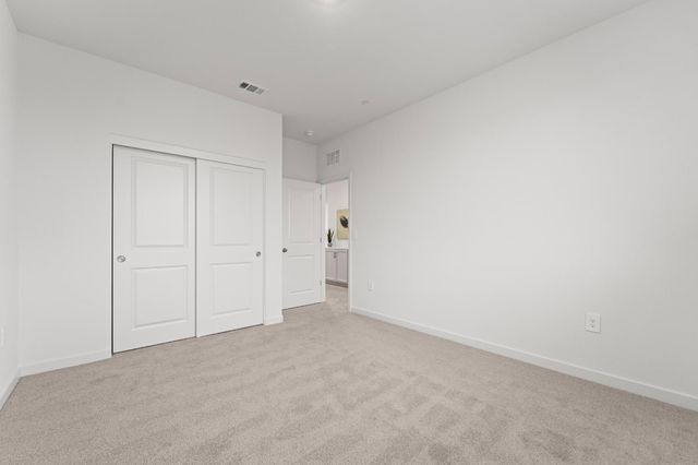 1489 Mcintyre St, Galt, CA 95632