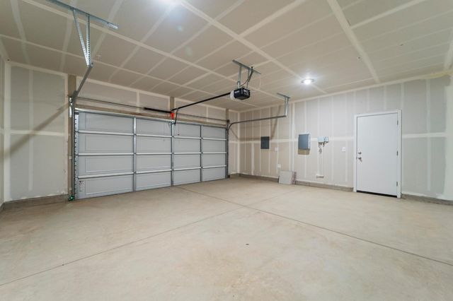 1489 Mcintyre St, Galt, CA 95632