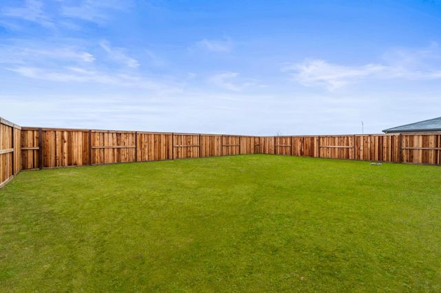 1489 Mcintyre St, Galt, CA 95632