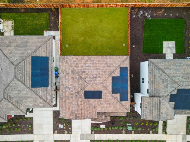 1489 Mcintyre St, Galt, CA 95632