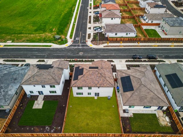 1489 Mcintyre St, Galt, CA 95632