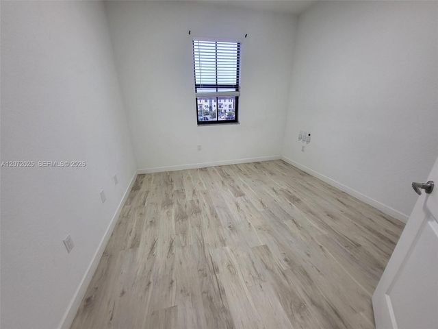 15560 SW 136th Street 213, Miami, FL 33196