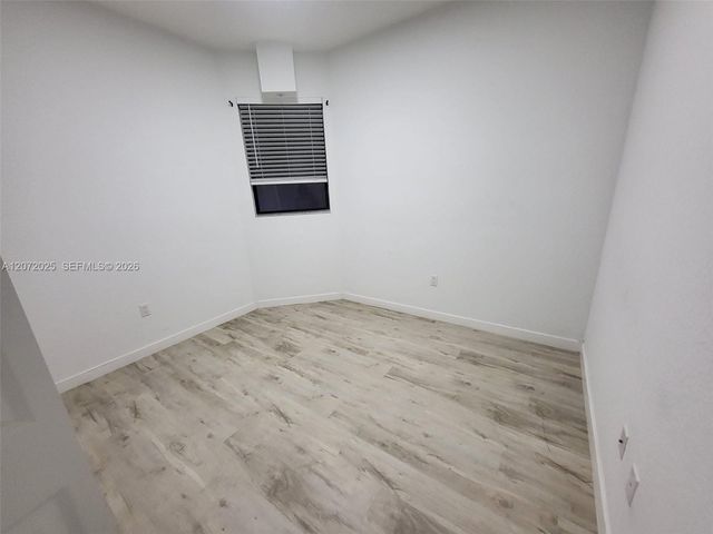 15560 SW 136th Street 213, Miami, FL 33196