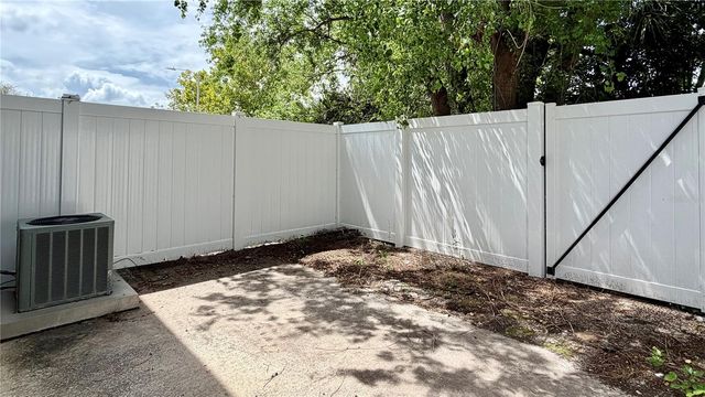 5515 DECATUR STREET, Orlando, FL 32807