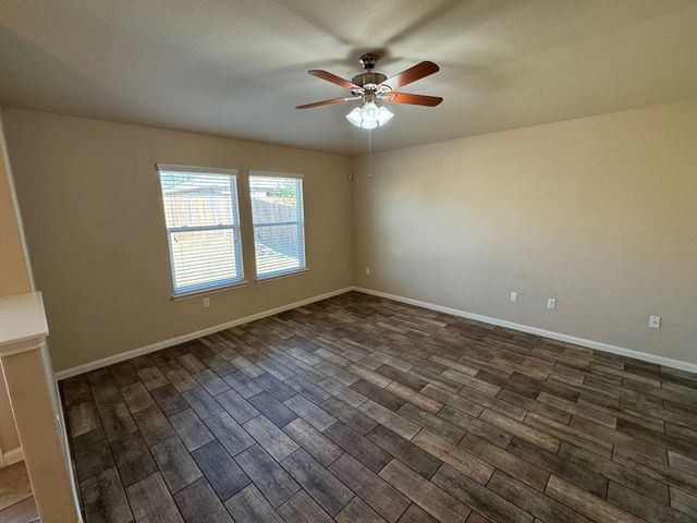 424 Langely, Kyle, TX 78640