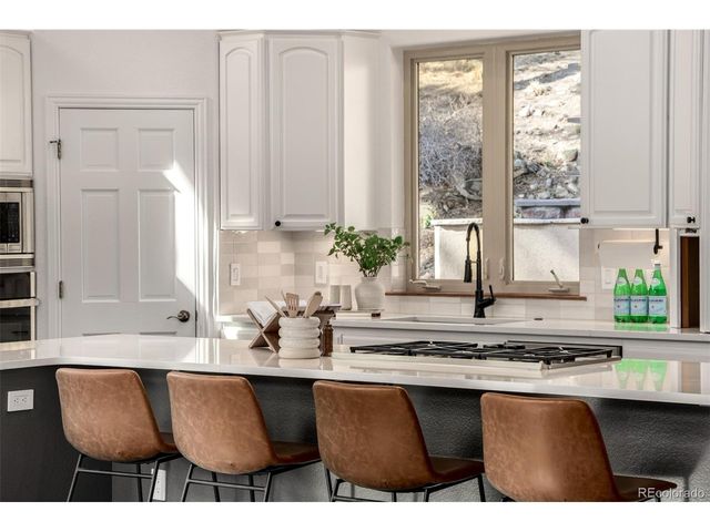 30415 Telluride Ln, Evergreen, CO 80439