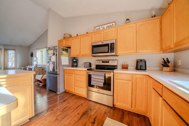 1011 Brook Court, Sauk Rapids, MN 56379