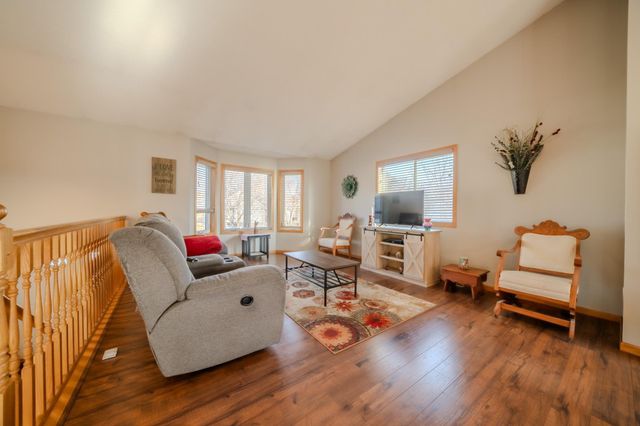 1011 Brook Court, Sauk Rapids, MN 56379