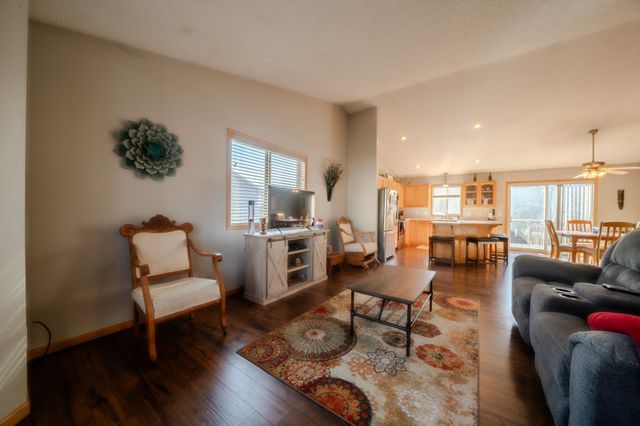 1011 Brook Court, Sauk Rapids, MN 56379