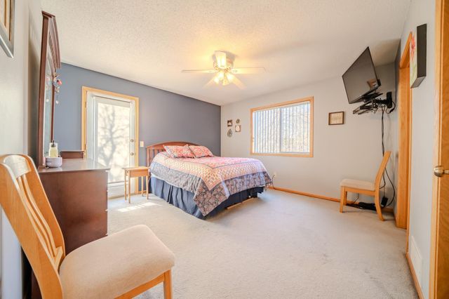 1011 Brook Court, Sauk Rapids, MN 56379