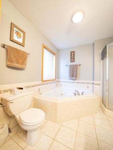 1011 Brook Court, Sauk Rapids, MN 56379