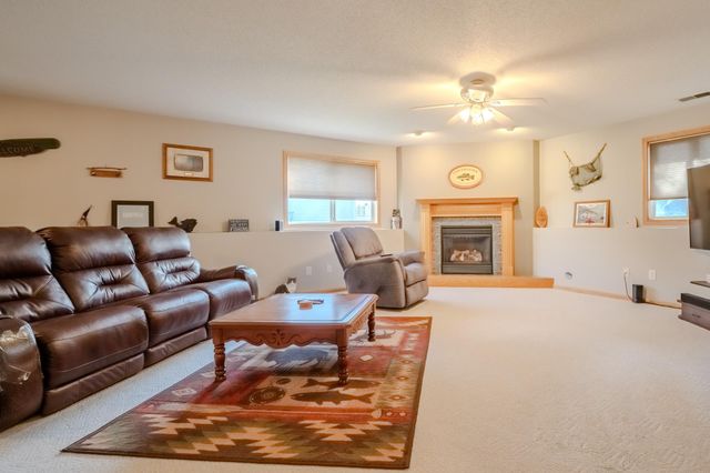 1011 Brook Court, Sauk Rapids, MN 56379