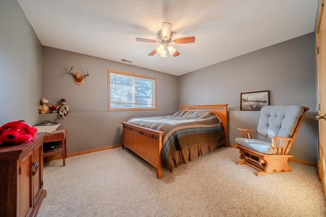 1011 Brook Court, Sauk Rapids, MN 56379