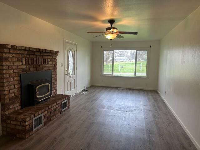 22165 Davis Road, Red Bluff, CA 96080