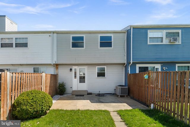 1715 COUNTRY CT, Frederick, MD 21702