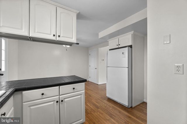 1715 COUNTRY CT, Frederick, MD 21702