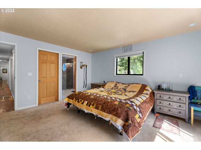 35650 Se BARNUM Rd, Sandy, OR 97055
