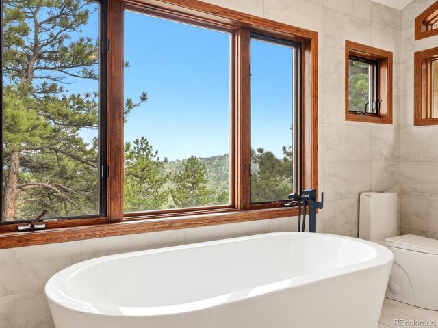 952 Rembrandt Road, Boulder, CO 80302
