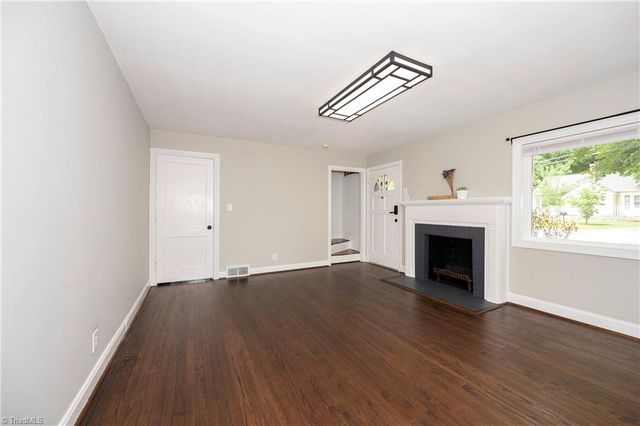 1760 Polo Road, Winston-salem, NC 27106
