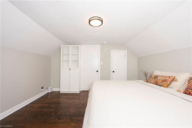 1760 Polo Road, Winston-salem, NC 27106