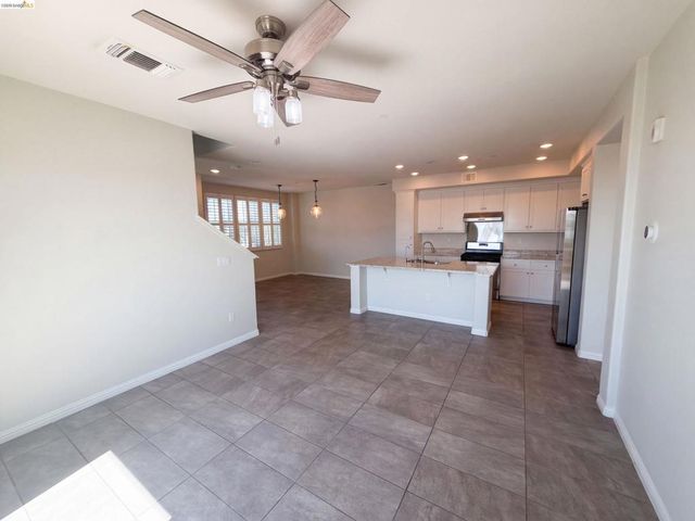 1903 Dobbin Dr, San Jose, CA 95133