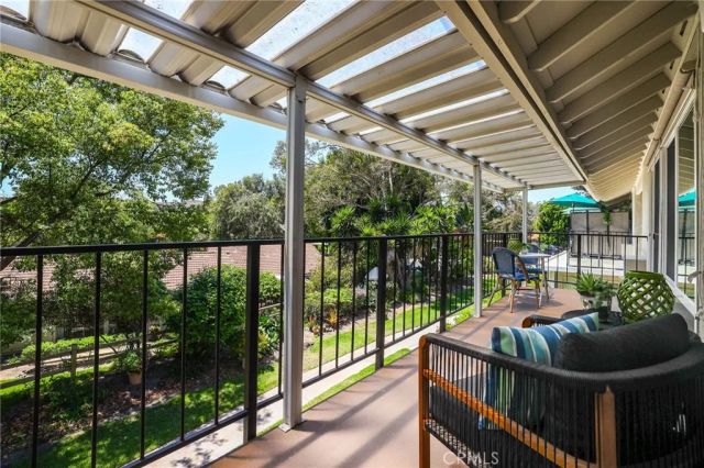3253 San Amadeo N, Laguna Woods, CA 92637