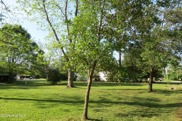 504 Midyette Street, Oriental, NC 28571