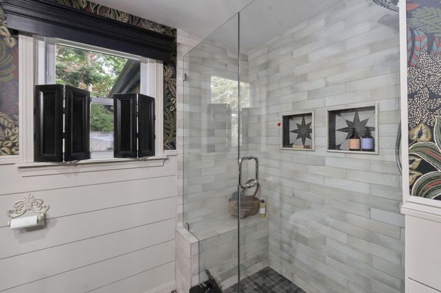 8 Jib Way, Hyannis, MA 02601