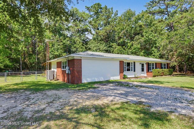 4317 Cunningham Road, Moss Point, MS 39562