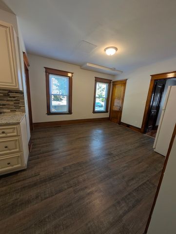 8 Howard Ave 1, Attleboro, MA 02703