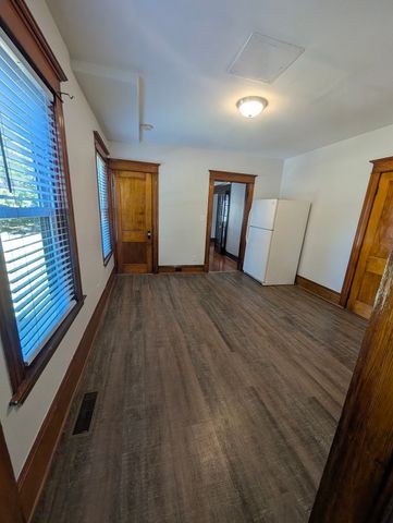 8 Howard Ave 1, Attleboro, MA 02703
