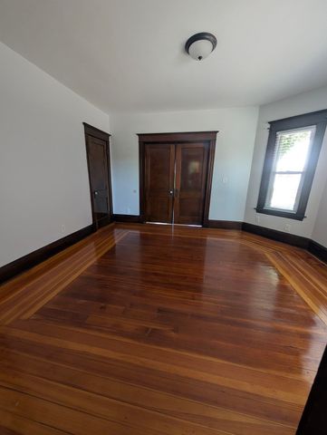 8 Howard Ave 1, Attleboro, MA 02703