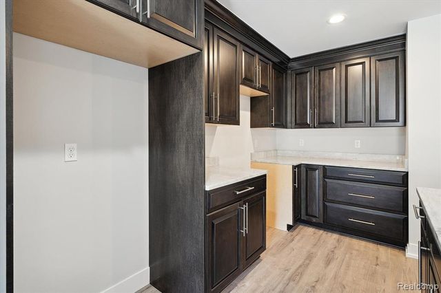 53749 Champlain Street, Macomb, MI 48042