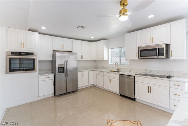 3200 West Oakey Boulevard, Las Vegas, NV 89102