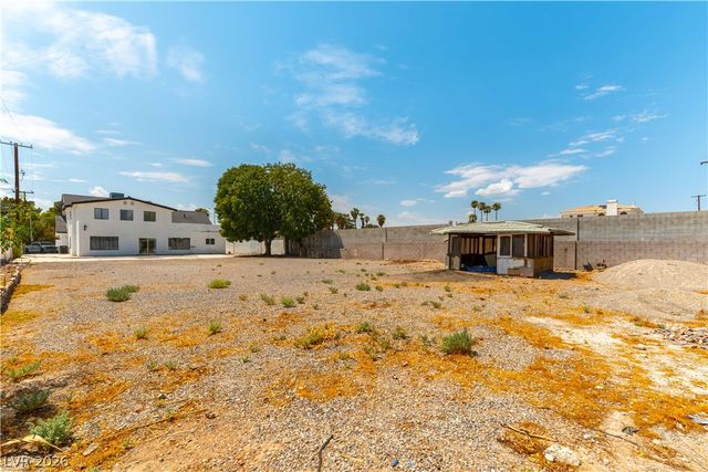 3200 West Oakey Boulevard, Las Vegas, NV 89102