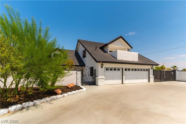 3200 West Oakey Boulevard, Las Vegas, NV 89102