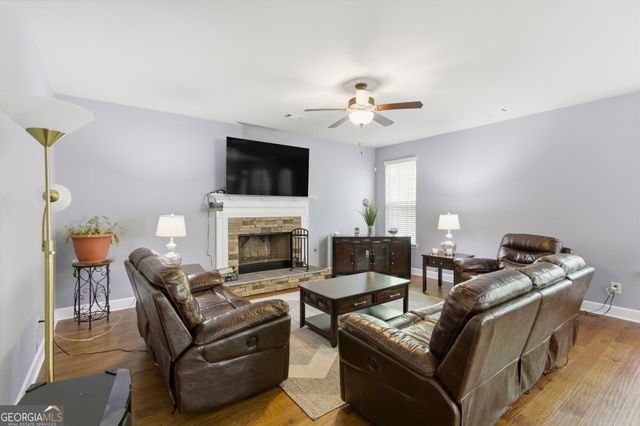 127 Austin Storey Circle, Newnan, GA 30263