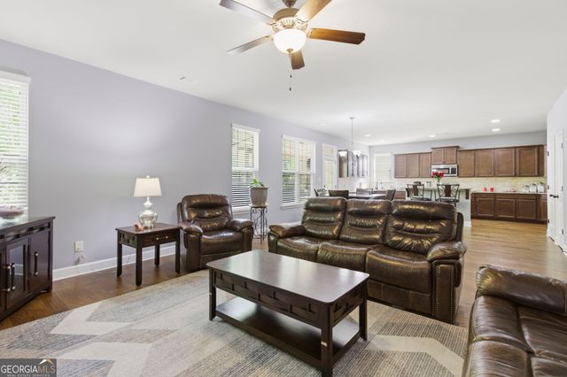 127 Austin Storey Circle, Newnan, GA 30263