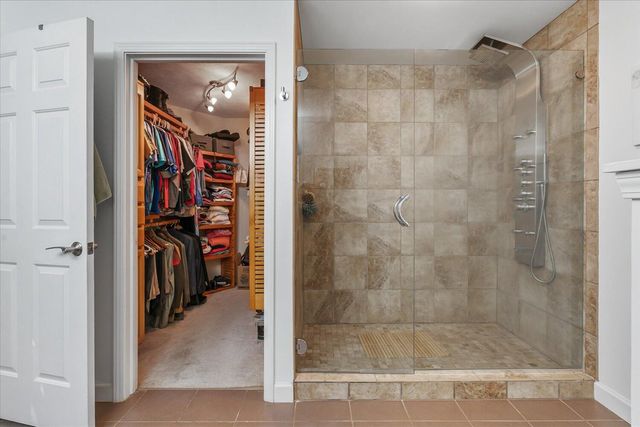 8782 Hathaway Road, Oshtemo Twp, MI 49009