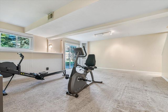 8782 Hathaway Road, Oshtemo Twp, MI 49009