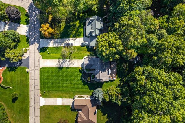 8782 Hathaway Road, Oshtemo Twp, MI 49009