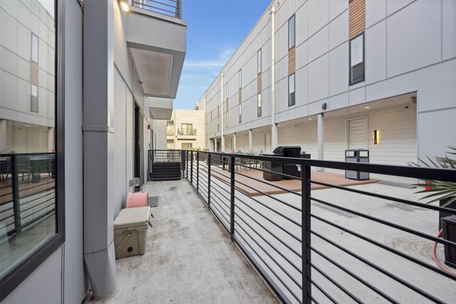 2220 Webberville RD 211, Austin, TX 78702