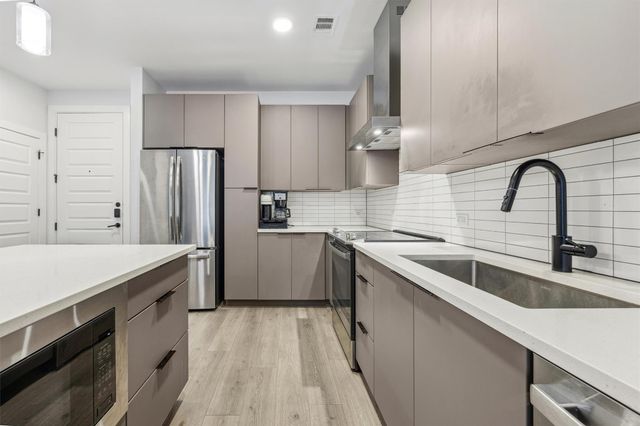 2220 Webberville RD 211, Austin, TX 78702