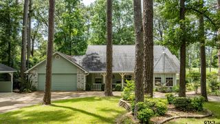 271 Greenbriar Trail, Holly Lake Ranch, TX 75765