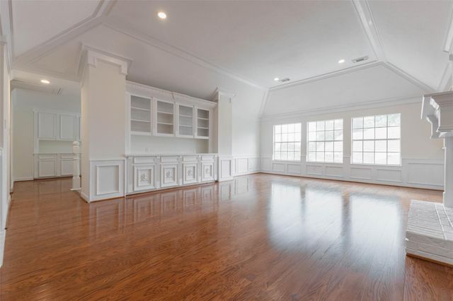 5230 Norborne Lane, Houston, TX 77069