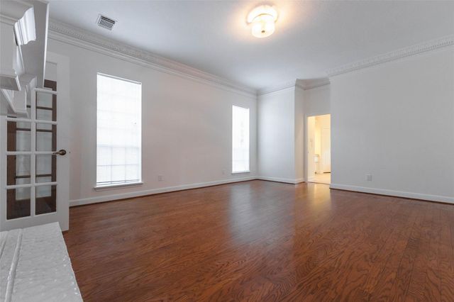 5230 Norborne Lane, Houston, TX 77069