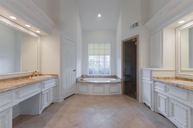 5230 Norborne Lane, Houston, TX 77069